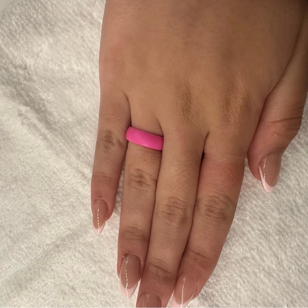 Pink silicone ring